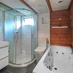Lovely In With Heated Swimming Pool *