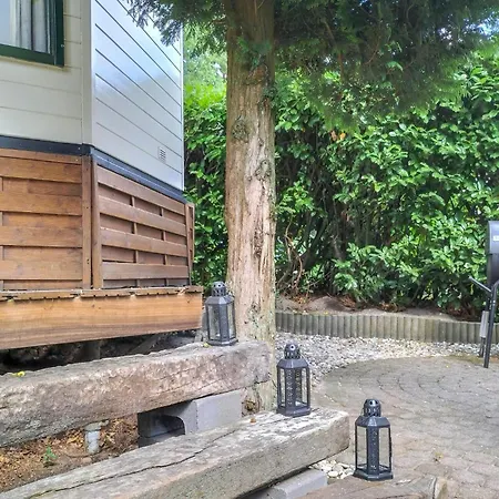 Heerlijke Woning In Met Verwarmd Zwembad * Rucphen